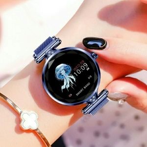 Pretty Digital Smart Watch